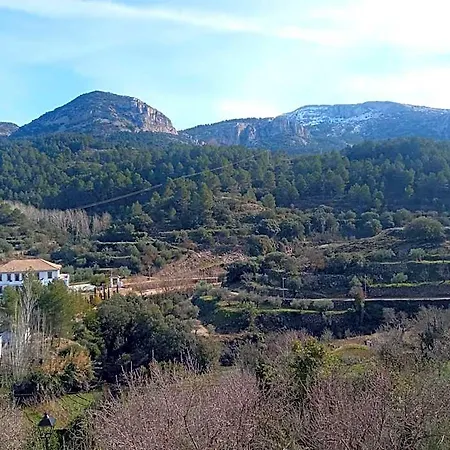Casa Malferit Vandrarhem Alcoleja